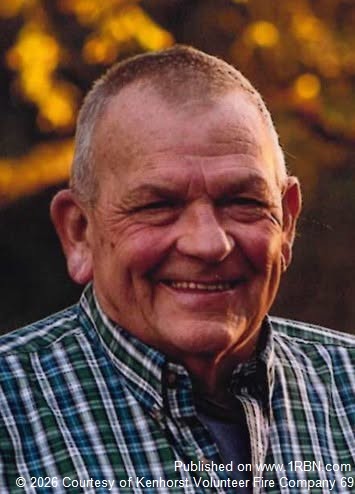Kenhorst Firefighters Remembered Schoeneck Chief