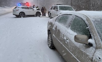 Four-Car Crash Snarls Traffic on Route 103 During Snowstorm