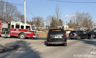 Engine Company Responds to Motor Vehicle Accident on W Oak Street