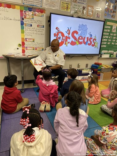 Baldwin County Fire Participates in Read Across America