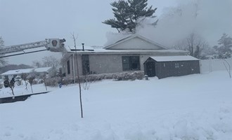 Ladder 4 Assists Plainview FD in Responding to House Fire on Edi Court