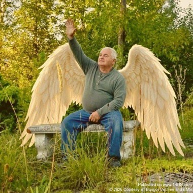 Community Honors Service of Firefighter David Pickering