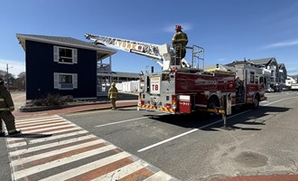 York Beach and York Village Crews Control Motel Fire on Ocean Avenue