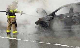 Windham Crews Assist at Fully Involved Vehicle Fire on I-93