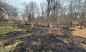 Park Ridge Units Operate Three Hours at Brush Fire