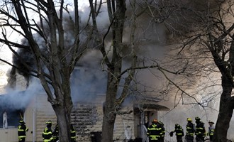 Vacant house fire in Geneva