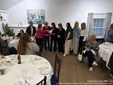 Mastic Ladies Auxiliary Holds Installation Dinner