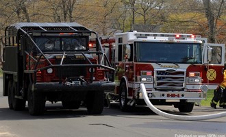 Gordon Heights FD Combats Fast Growing Brush Fire