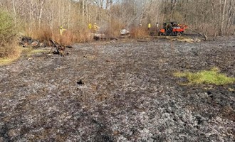 Whitesville Crews Assist in Multi-Department Effort to Contain Brush Fire
