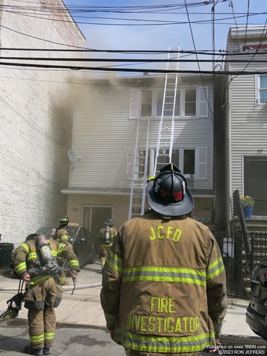 2-alarm fire on New York Avenue in Jersey City