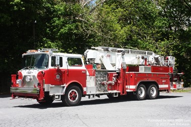 Pine Bush Old Mack
