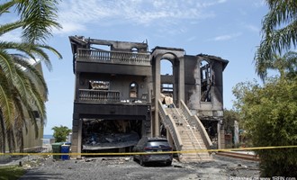 Pasco Fire extinguishes 3-story home