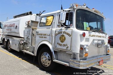Atlantic Steamer Fire Co.1 Mack CF-600 Tanker