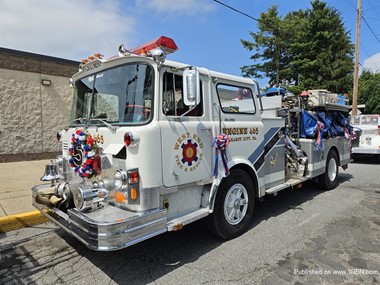 West End Fire Company of Mahanoy City 1975 Mack CF pumper
