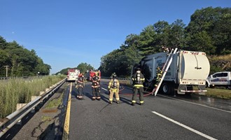 Mutual Aid Crews Responded to Highway Vehicle Fire