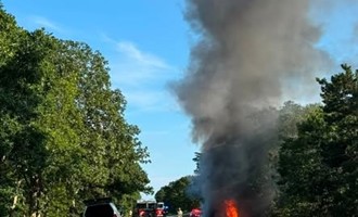 Edgartown Firefighters Extinguished Evening Vehicle Fire