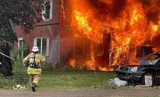 Farm House in South Windsor Well-Involved Upon Arrival