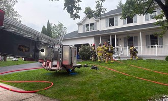 Kitchen Fire on Gunpowder Lane Quickly Contained by Exeter Firefighters