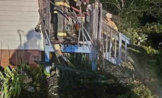 Engine 39 Responds to Working Fire in Leesburg