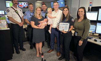SPECIAL DELIVERY: 911 DISPATCHER RECEIVES ‘STORK AWARD’ & REUNITES WITH BABY SHE HELPED DELIVER