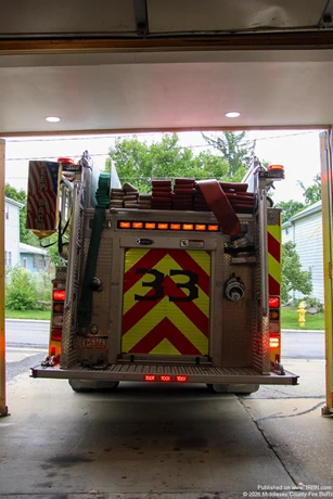 Patterson Heights Engine 33-2. 2001 E-One Cyclone pumper / 2015 refurb 1250/1000