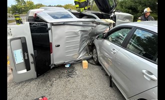 Chopmist Hill Crews Responded to Three-Vehicle MVA