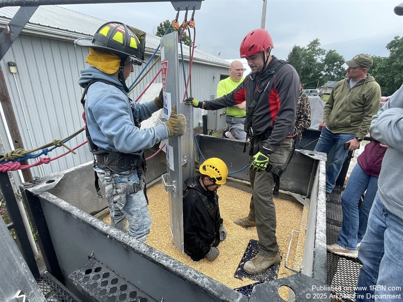 Arkport Firefighters Attend Grain Bin Rescue Training