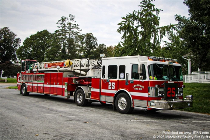Longwood Truck 25