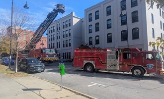 Quick Action Prevents Kitchen Fire from Spreading in Burlington