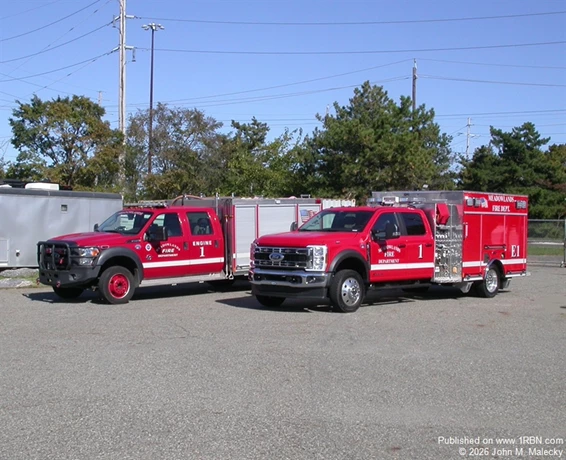 Old and new Meadowlands Engine-1. On the right is the 2026 Ford/E-ONE VM8 mini and on the left the 2014 Ford/Rosenbauer which will become a spare.