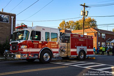 Linden Engine 7 Operating At A 3rd Alarm Fire