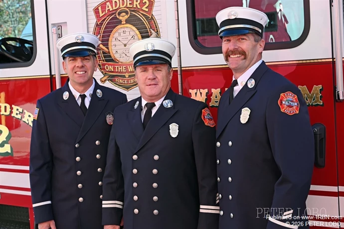 l-r Promoted to
LT Steve Gardner
Captain Tim Quinn
Lt Tom Leard