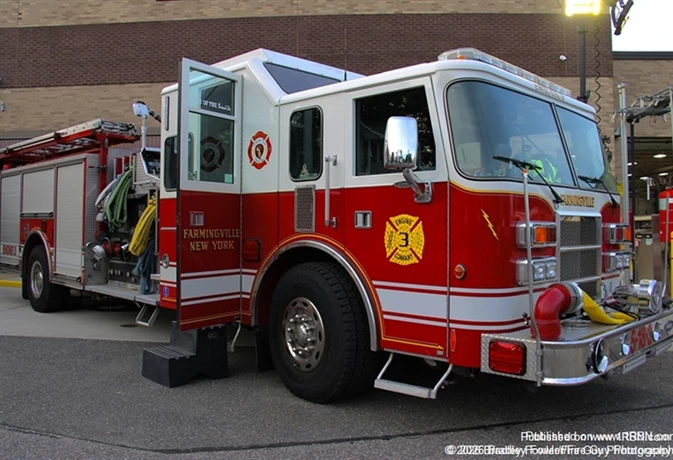 Farmingville Fire Department Engine 5-18-3 on display