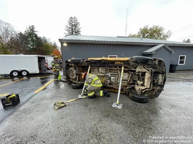 Crews Train with New Paratech Rescue Strut System and Airbags