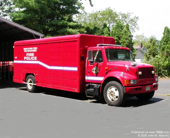 Middletown Twp. Fire Police Traffic Control Unit, 1998 International 4700.Mickey Body