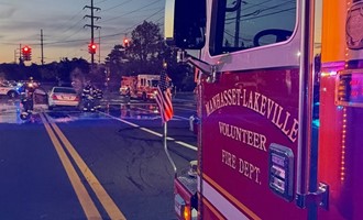 Manhasset-Lakeville Crews Clear Vehicle Fire at Lakeville Rd. and Union Tpke

.