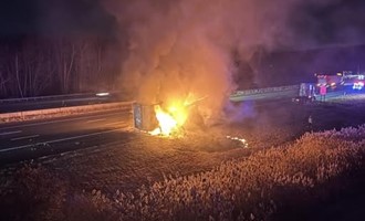 Firefighters Knock Down Tractor-Trailer Fire on I-84 West