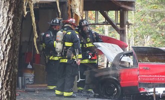 Car Fire Threatens Goffstown House