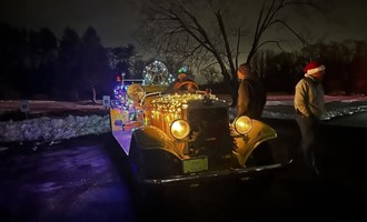 Guilderland Fire Supports Community at Tree Lighting Event