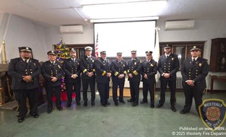 Captain Fallon and Lieutenant Aylward Formally Pinned