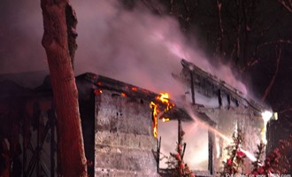 Ronkonkoma FD Battles House Fire In Frigid Temperatures