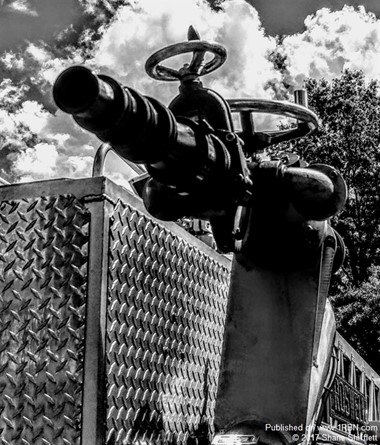 Roswell Fire deck gun