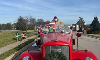 YAUFR and Alert Fire Company spread Christmas Joy with Santa around Manchester Township.